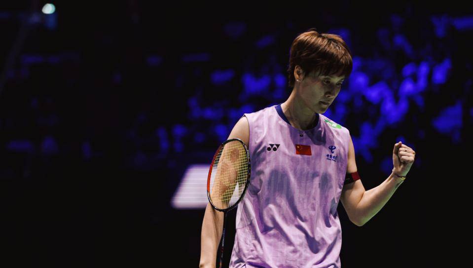 连胜势头难挡！羽毛球豪取十连胜