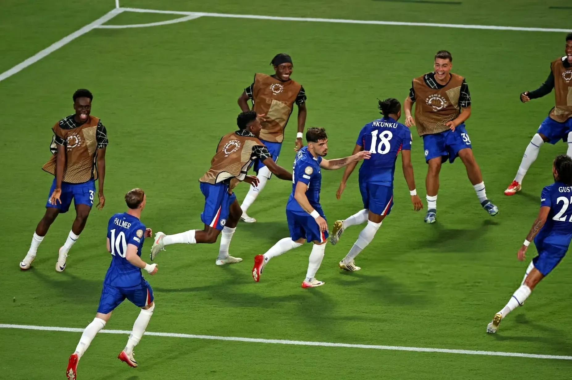 尤文横扫多特蒙德，奥亚尔萨瓦尔带队取胜