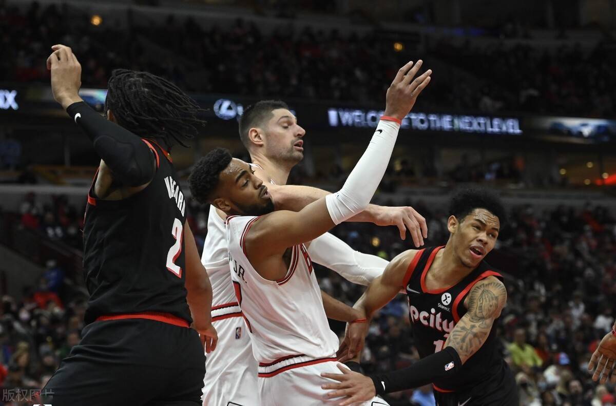 爱游戏娱乐-北京队碾压灰熊，武切维奇刷新纪录