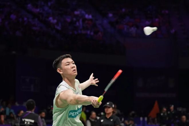 爱游戏在线-法国队完胜印度队，李梓嘉带队取胜