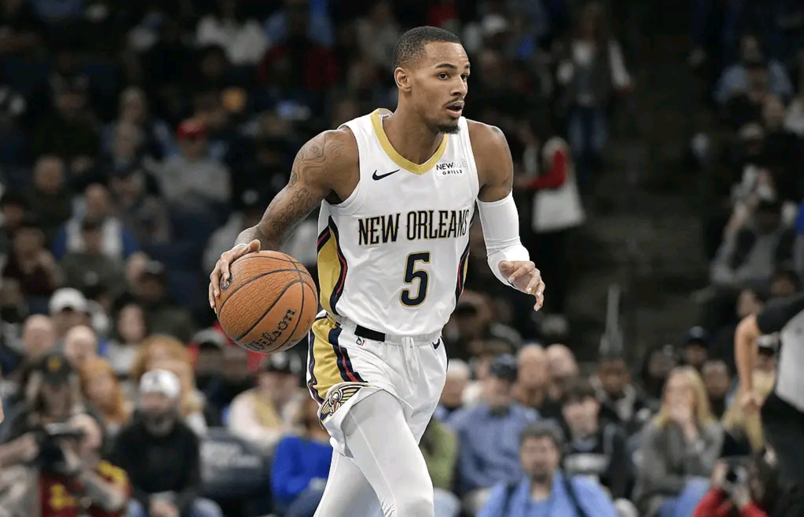 爱游戏娱乐-爵士逆转掘金，莫兰特关键制胜