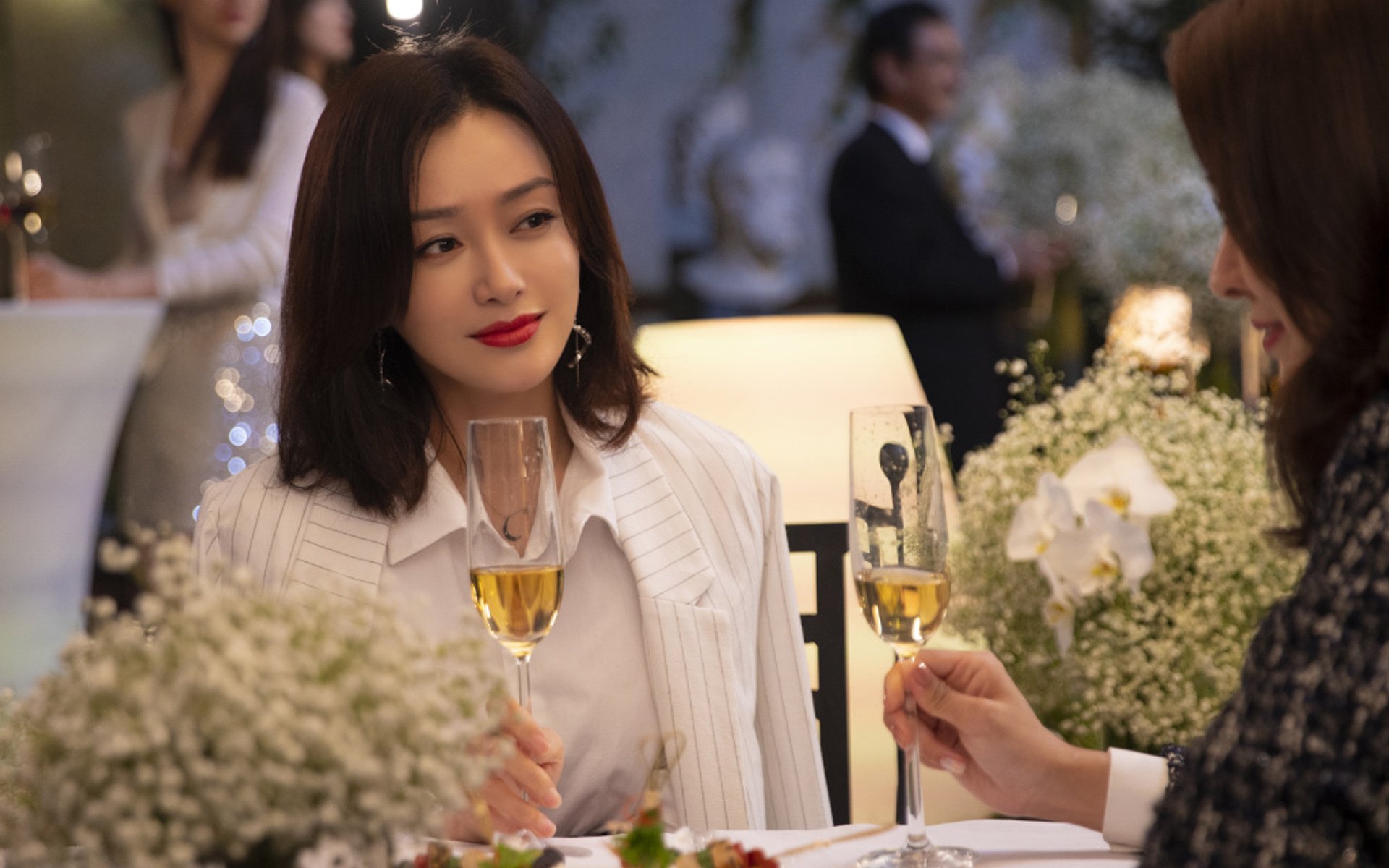 不是C罗也不是梅西！德比夜的真正终结者，是阿拉巴那脚刺穿巴萨心脏的宣言