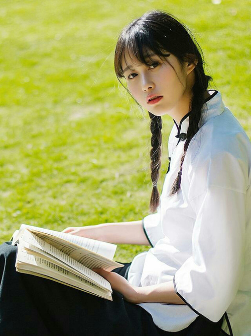 突尼斯铁链封锁沙特风暴，拉亚成为沉默的指挥家